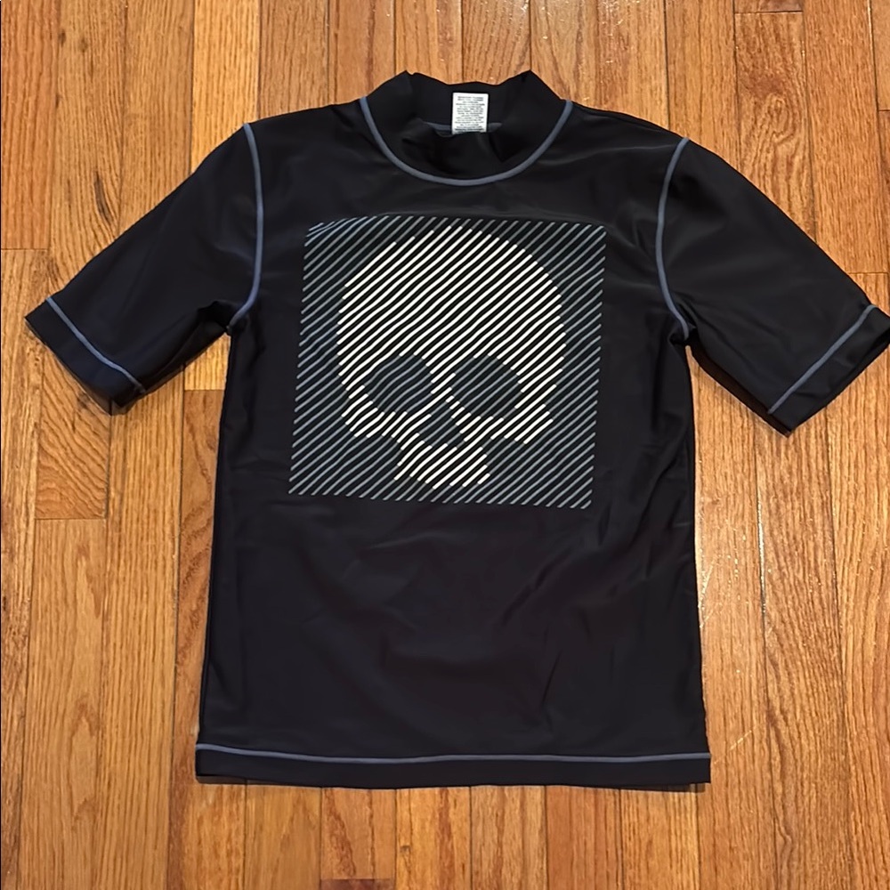 Cherokee Kids Black Skull Rashguard